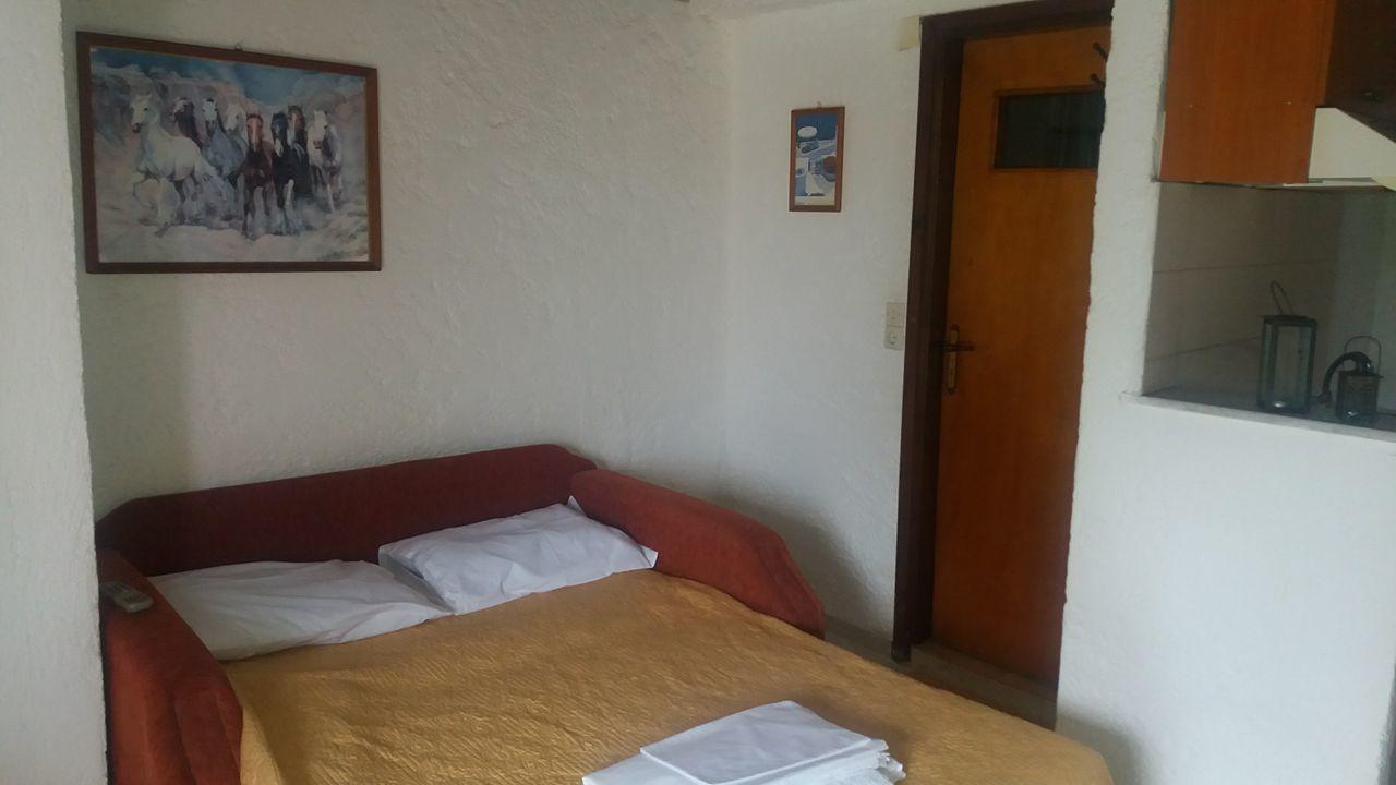Apartment Antikristo *